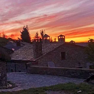 Pension Casa Carolo * O Cebrero